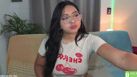 Lara  online show from April 10, 11:44 pm