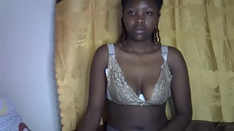 lara online show from October 19, 2:46 am