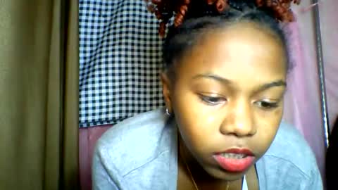 lara_belle online show from June 9, 1:38 am