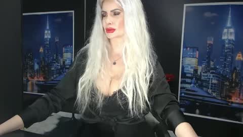 laras_moans online show from March 8, 7:57 am