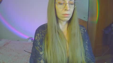 larawintersxxx online show from October 1, 9:09 pm