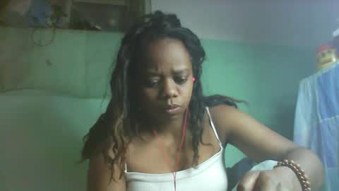 larissa645771 online show from October 8, 5:06 pm