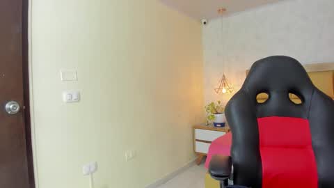  MIA  online show from September 18, 12:15 pm