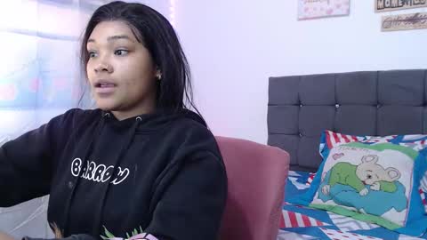 karen online show from February 3, 7:18 pm