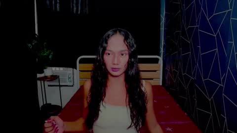 latina_kia online show from December 4, 2:14 am