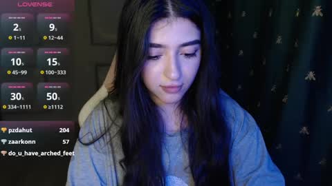 miiiiiiaaaa online show from March 30, 1:22 pm