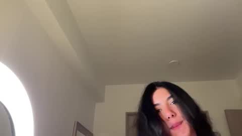 Hi -  online show from November 15, 4:13 am