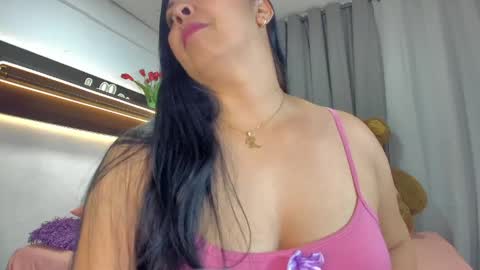 Vanessa online show from June 1, 1:51 am