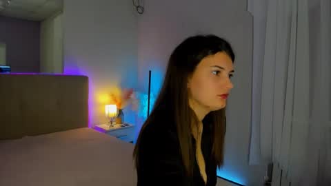 Laura online show from October 11, 6:07 am