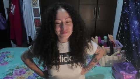  Wen  online show from December 17, 4:55 pm