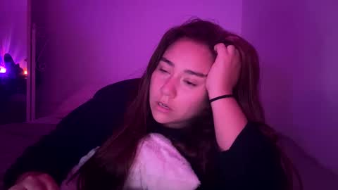 laura online show from March 6, 3:34 am