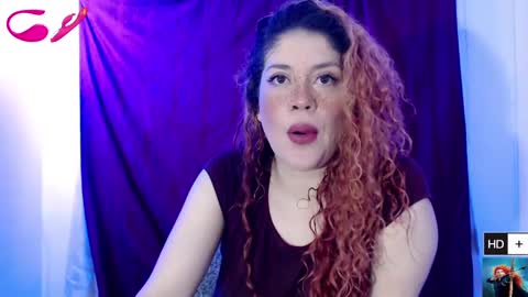 Snapshot of laura_fountain_ chatting on January 27, 12:58 pm weedcam Curly Laura OF online show from January 27, 12:58 pm