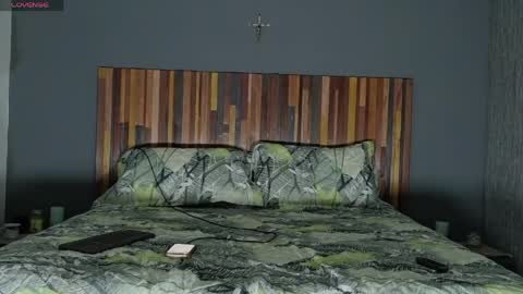 Laura online show from April 13, 4:14 am