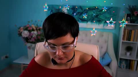 lauradavidsons online show from November 2, 4:21 pm