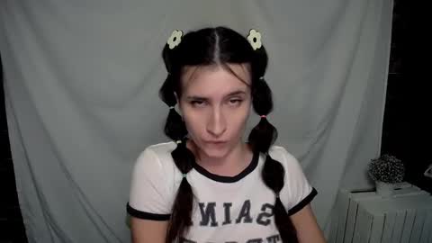 Laura online show from February 2, 8:02 am