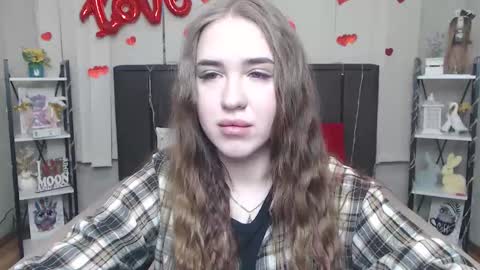 LauraHlot online show from March 14, 6:25 am