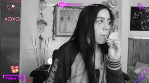 Lauren online show from January 3, 11:44 pm