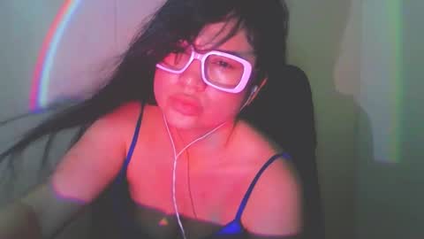 onlyfan laureng7 - 7 laureng2 online show from March 2, 3:28 am