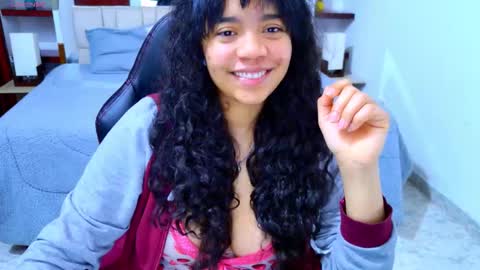 laurent online show from November 13, 3:27 am