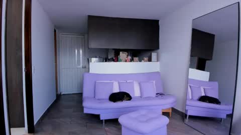 Lucie  online show from September 10, 7:47 pm