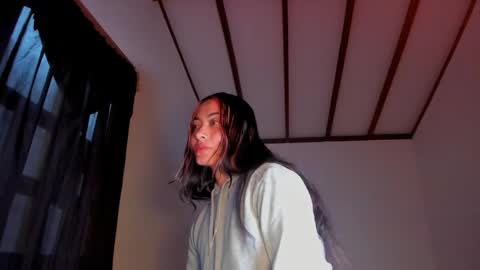 Lucie  online show from February 10, 9:04 pm