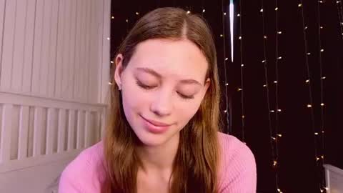 Kate online show from June 18, 9:10 am