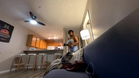 Layla Ros online show from February 3, 6:22 am