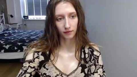 LEA online show from March 27, 8:26 am