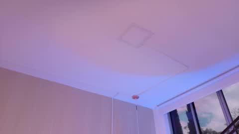 Leah online show from September 13, 4:15 pm