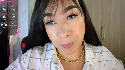 leah online show from May 15, 11:51 pm