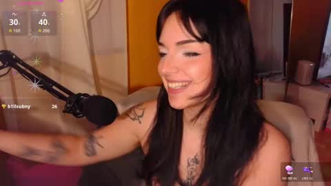 Lea Ray Pie online show from November 14, 9:26 pm