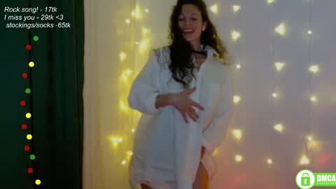 hey Im Leia and I love rock  online show from February 27, 8:19 pm