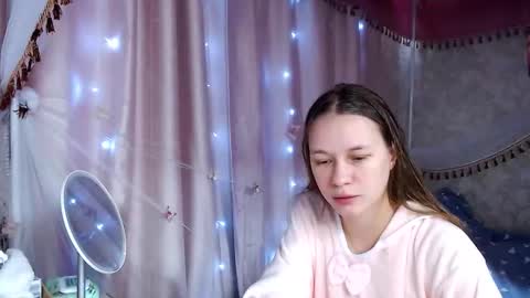 leila_bambi online show from January 14, 9:14 am