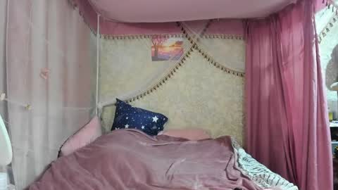 leila_bambi_ online show from March 21, 11:48 am