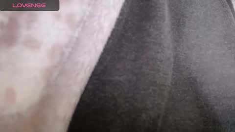 lenagolden online show from December 14, 12:11 pm