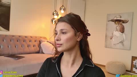 Lenna Goddess online show from February 4, 8:06 am