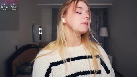 Hello everyone Im Lora Its my first day Were going to have fun together online show from October 10, 5:45 am