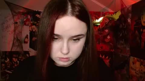 little secret online show from October 27, 7:04 am