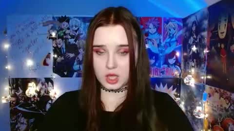 little secret online show from November 14, 6:52 pm