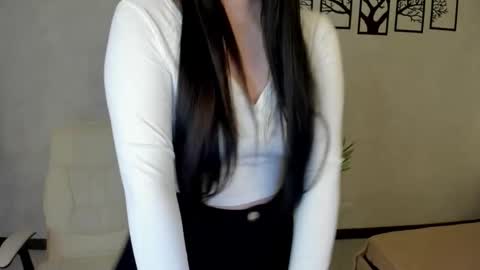 Snapshot of lesley_wins chatting on September 28, 5:47 am Lesley online show from September 28, 5:47 am