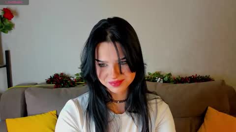 Leslie Wholsh online show from January 14, 1:43 am