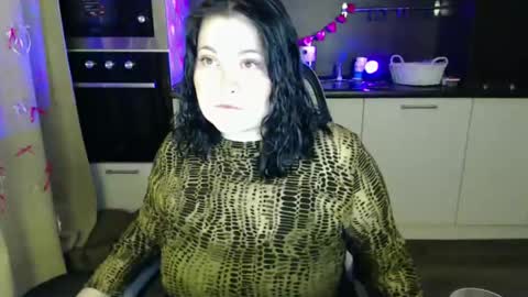 Alison online show from February 24, 1:33 am