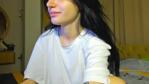 lesyaliss online show from May 16, 12:02 am