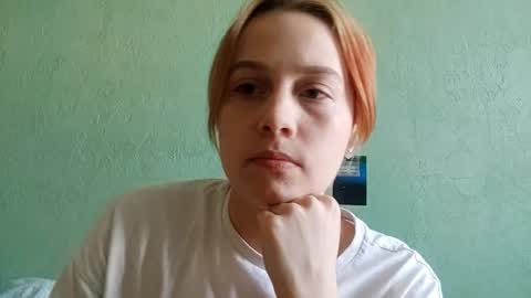 letitiaboteler online show from November 25, 11:01 am