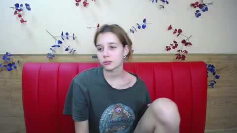 letty_curly online show from December 14, 4:30 pm