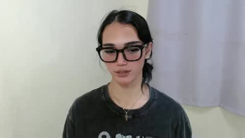 lexibabe_ online show from November 3, 5:50 pm