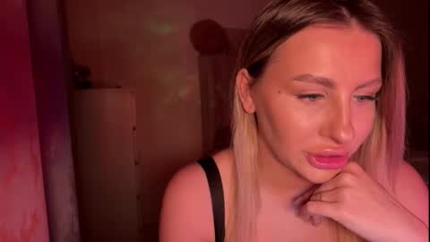 LexyRose X online show from March 25, 2:42 pm