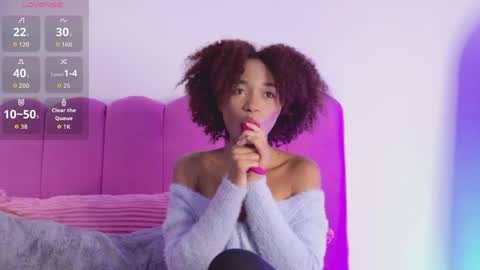 lexyskye online show from April 8, 12:40 pm