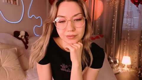 Lily online show from February 27, 2:11 am