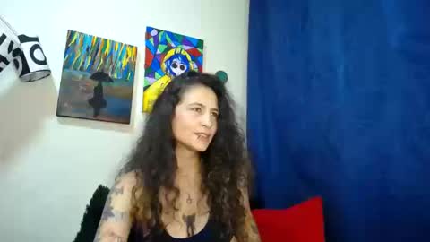 Snapshot of leyla_horny_bg chatting on October 16, 1:30 am leyla_horny_bg online show from October 16, 1:30 am